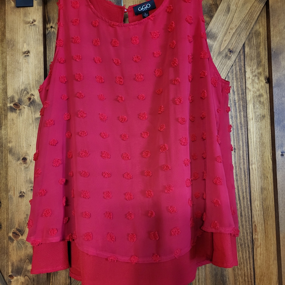 Red Sleeveless Women's Lined Top